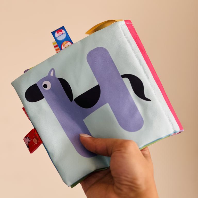 کتاب پارچه ای سوت دار